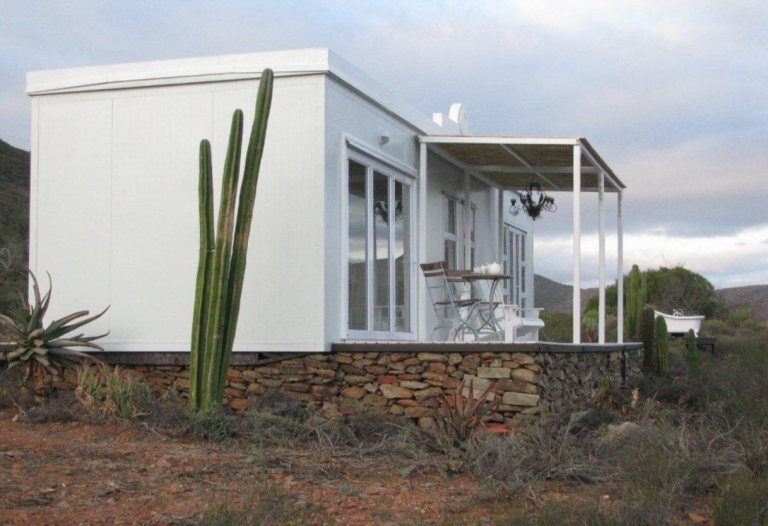 The Whitehouse Luxury Eco-Cabin