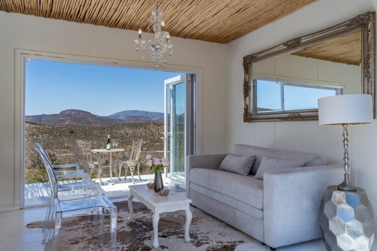 The Whitehouse Luxury Eco-Cabin